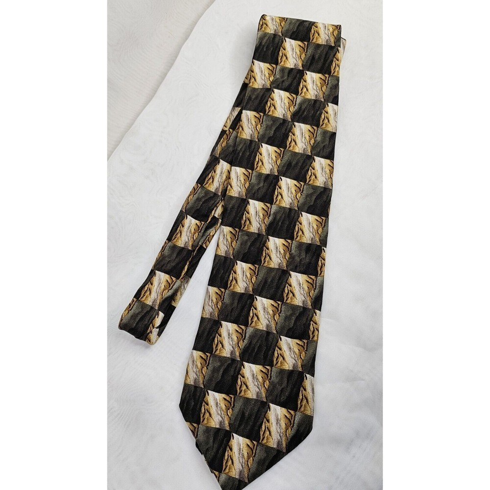 J. Garcia Collectors Edition Abstract Tie New York Stonehenge 100% Silk USA